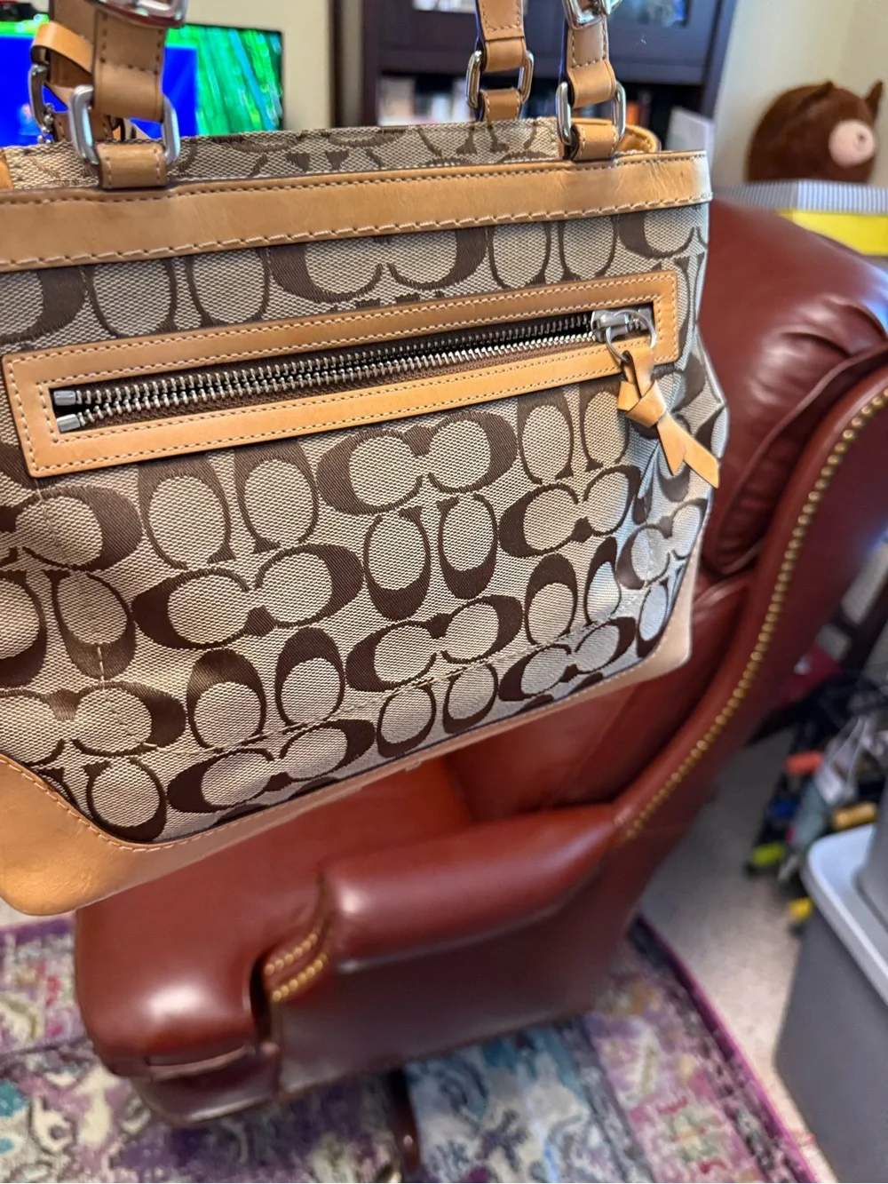 Coach Hamptons Vintage Signature Tote Bag Brown Jacquard Canvas Tan Leather